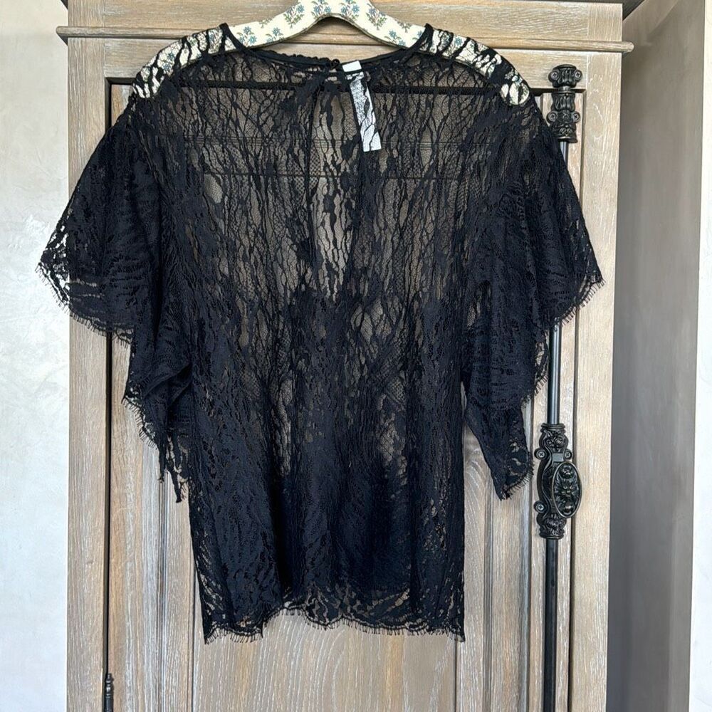 Iro Lace Pattern Bateau Neckline Blouse - Black Top size 36